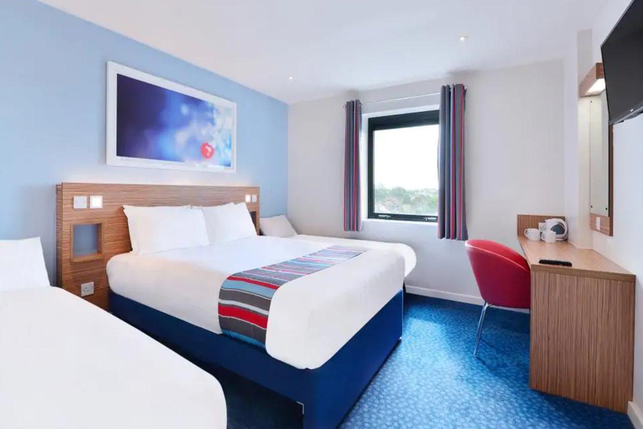 Travelodge Scarborough St Nicholas Esterno foto